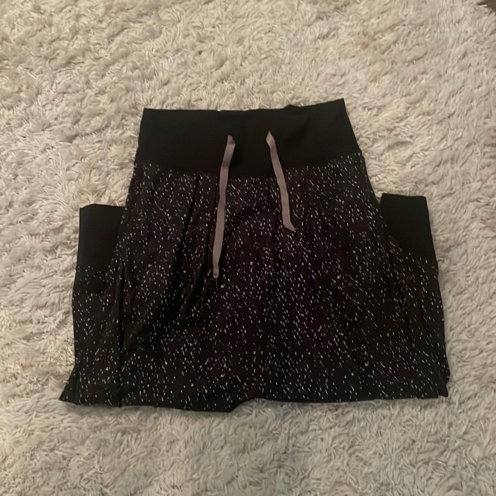 Lululemon Om Pant a sz 8/10